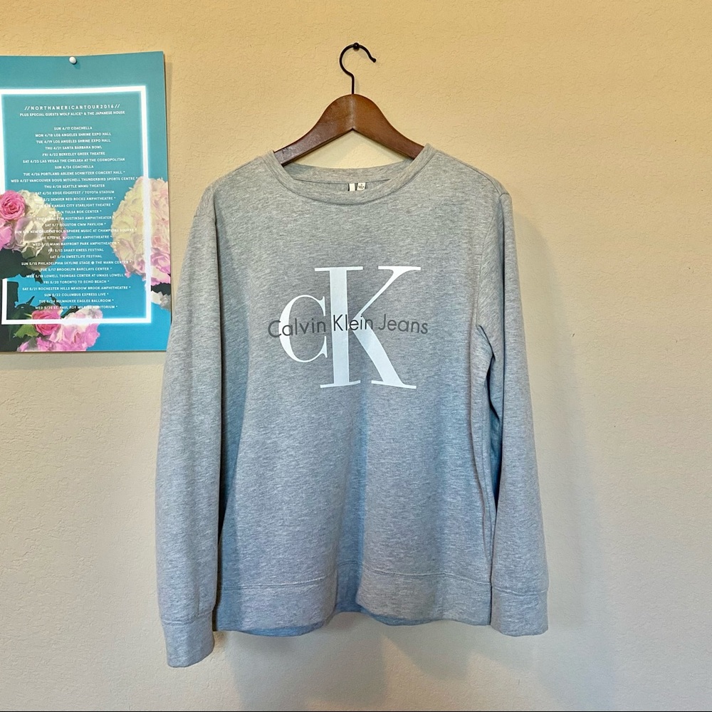 Calvin klein jeans grey logo sweatshirt